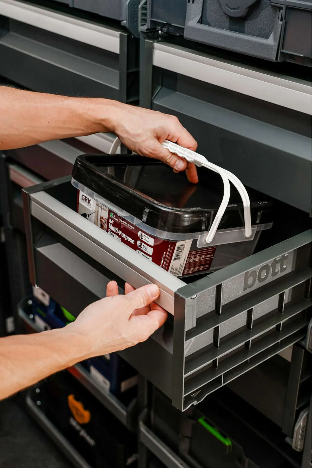 Bott Tall Drawer M with Systainer³ M Runner Kit - Image 4